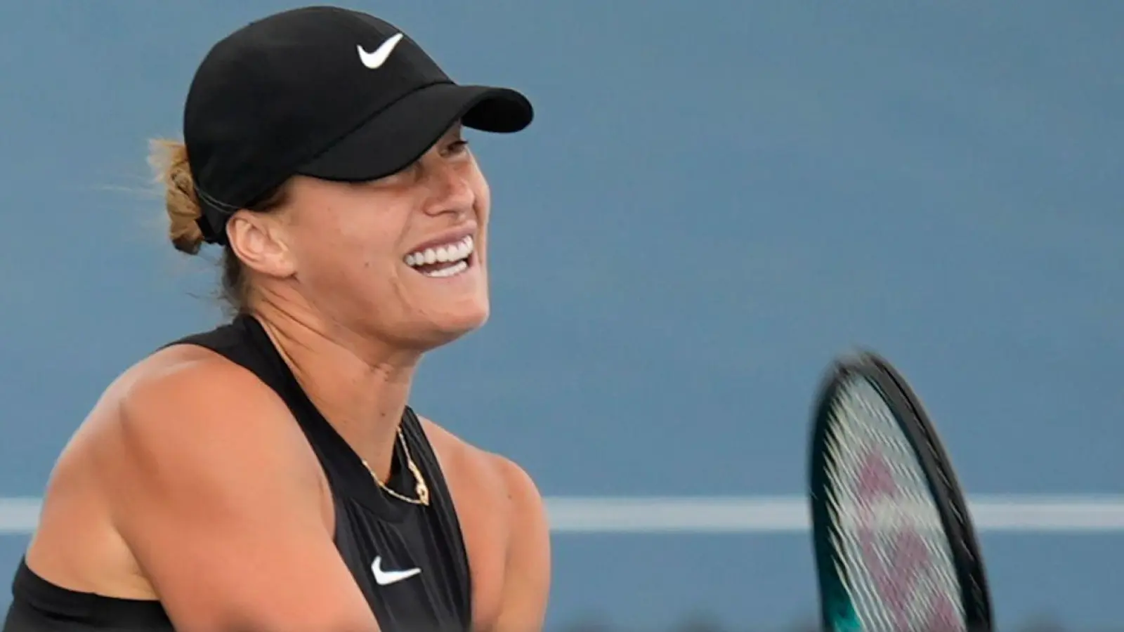 Australian-Open-Siegerin Aryna Sabalenka musste vor dem Turnier in Miami einen Schicksalsschlag verkraften. (Foto: Rebecca Blackwell/AP/dpa)
