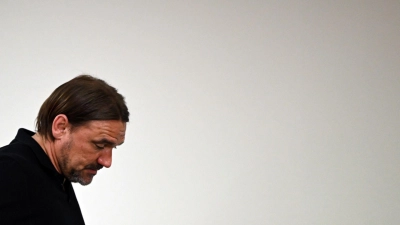 Soll bei Borussia Mönchengladbach vor dem Aus stehen: Trainer Daniel Farke. (Foto: Federico Gambarini/dpa)