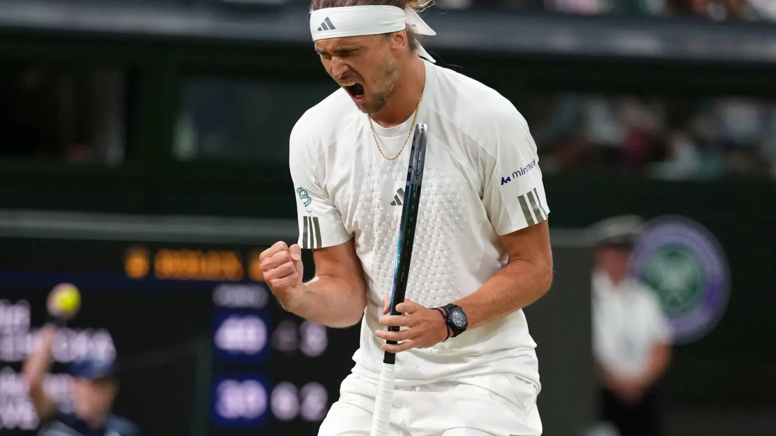 Alexander Zverev möchte erstmals ins Viertelfinale von Wimbledon. (Foto: Kirsty Wigglesworth/AP/dpa)