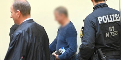 Thomas T. aus Buch am Wald sitzt seit inzwischen 97 Verhandlungstagen in München vor Gericht. (Archivbild: Frank Hoermann/SVEN SIMON)