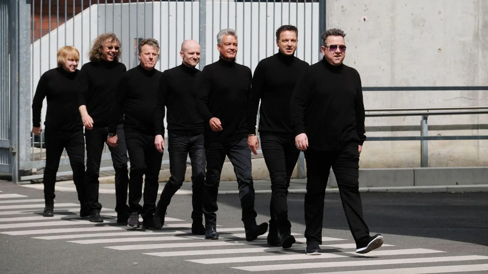 Die Prinzen haben für 2027 eine Abschiedstournee angekündigt. (Archivbild) (Foto: Sebastian Willnow/dpa)