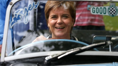 Nicola Sturgeon hat ihre Komfortzone verlassen. (Foto: Andrew Milligan/PA Wire/dpa)