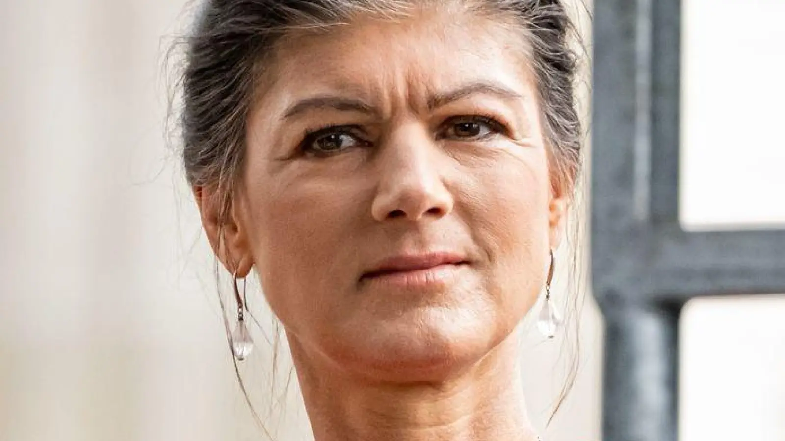 Parteigründerin Sahra Wagenknecht nicht mehr in der allerersten Reihe des BSW? Am Montag will sich die 56-Jährige erklären. (Archivbild) (Foto: Fabian Sommer/dpa)