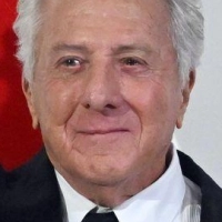 Hollywood-Star Dustin Hoffman ist beim 60. internationalen Filmfestival von Karlsbad (Karlovy Vary) mit dem Kristallglobus ausgezeichnet worden. (Foto: Slavomír Kubeš/CTK/dpa)