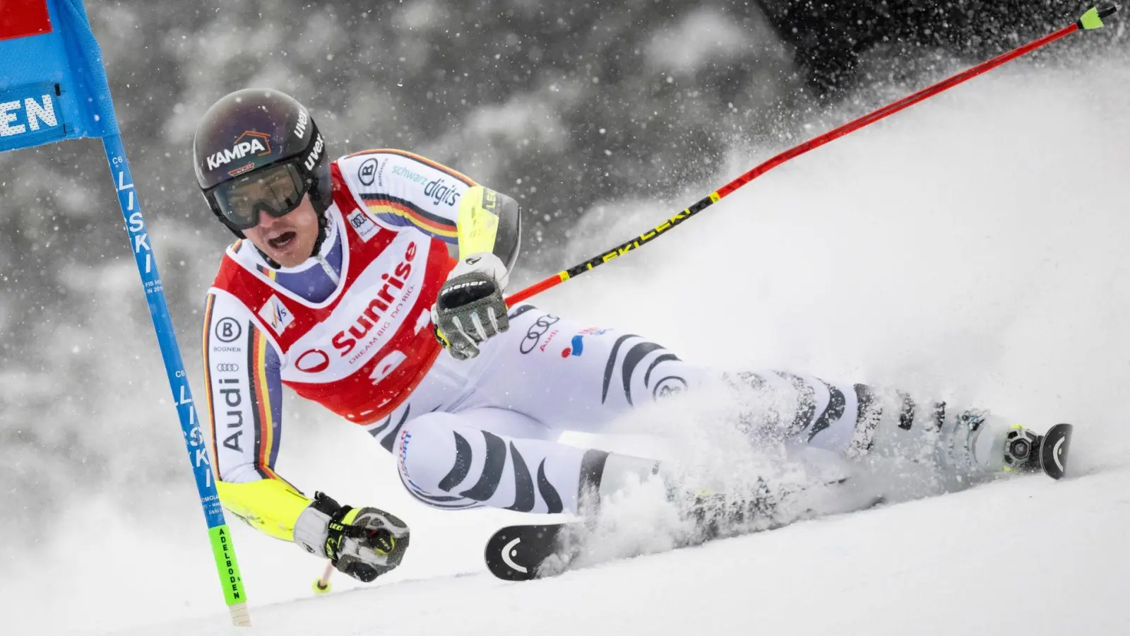 Kommt als Nachrücker doch noch zu Olympia: Skirennfahrer Anton Grammel. (Archivbild) (Foto: Anthony Anex/KEYSTONE/dpa)