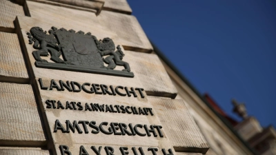 Das Bayreuther Landgericht sprach im Oktober 2025 das Urteil im Kulmbacher Mordprozess. (Symbolbild) (Foto: Daniel Karmann/dpa)