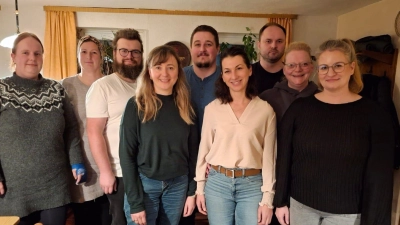 Die Kandidatinnen und Kandidaten der FWG Pfahlenheim für den Gemeinderat: Ann-Katrin Pohl, Silvia Markert, Lutz Kemmer, Heike Ballmann, Florian Tief, Eva Müller, René Müller, Michaela Albig und Anika Beil (von links). (Foto: Manfred Haberkamm)