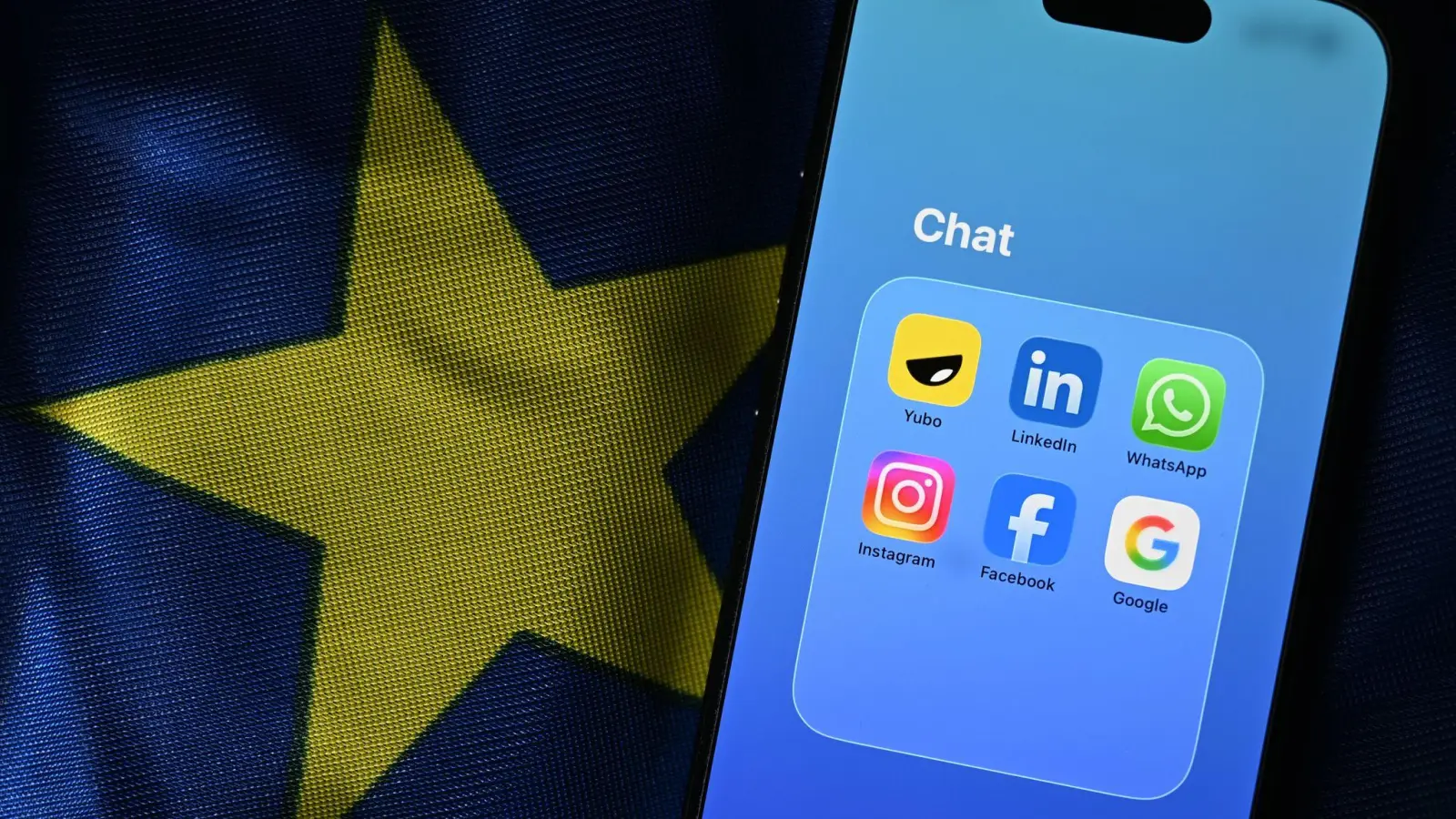 Eine Ausnahme von EU-Datenschutzregeln hatte es Anbietern von Online-Kommunikation erlaubt, auch privat gesendete Chats zu kontrollieren, um Kinderpornografie aufzuspüren. Sie war im April ausgelaufen. (Symbolbild) (Foto: Markus Lenhardt/dpa)