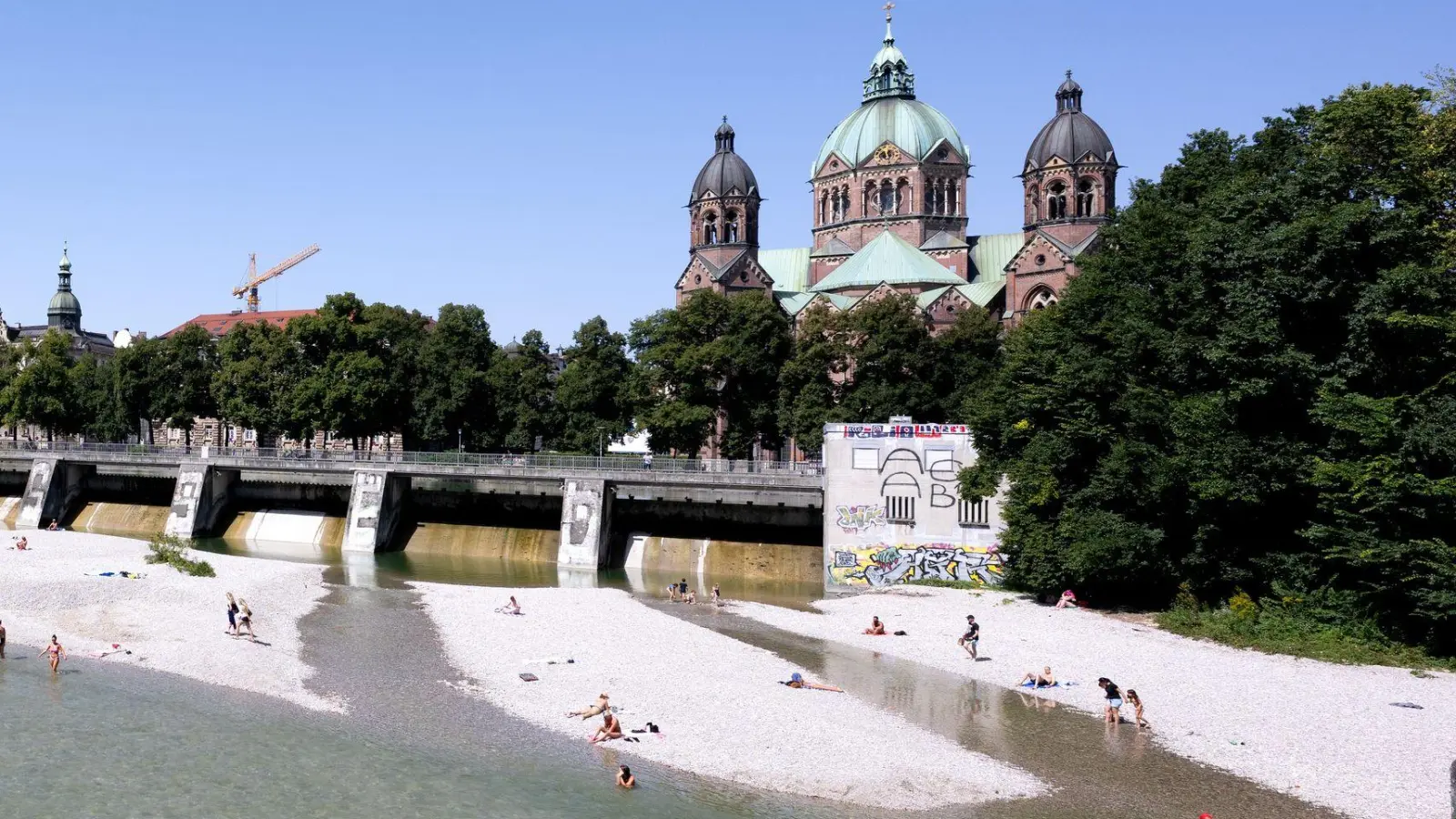 Das schöne Sommerwetter soll nur noch bis morgen halten. (Symbolbild) (Foto: Sven Hoppe/dpa)