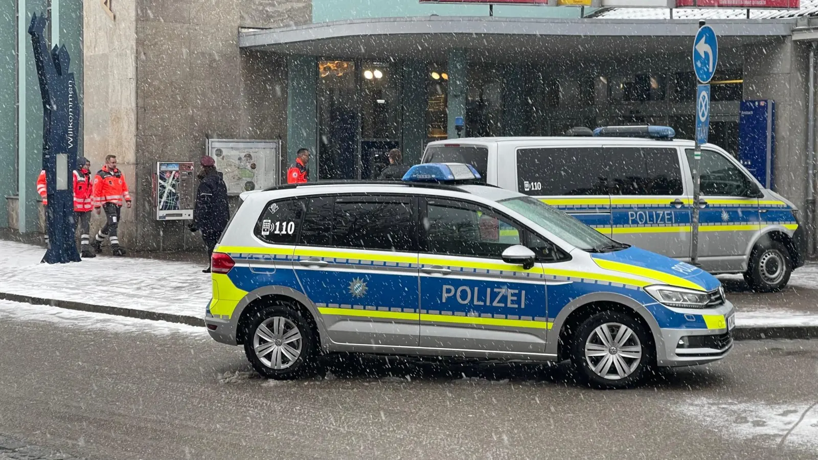 Wegen einer Bombendrohung wurde am 5. Februar der Ansbacher Bahnhof abgeriegelt und evakuiert. (Foto: Lara Hausleitner)
