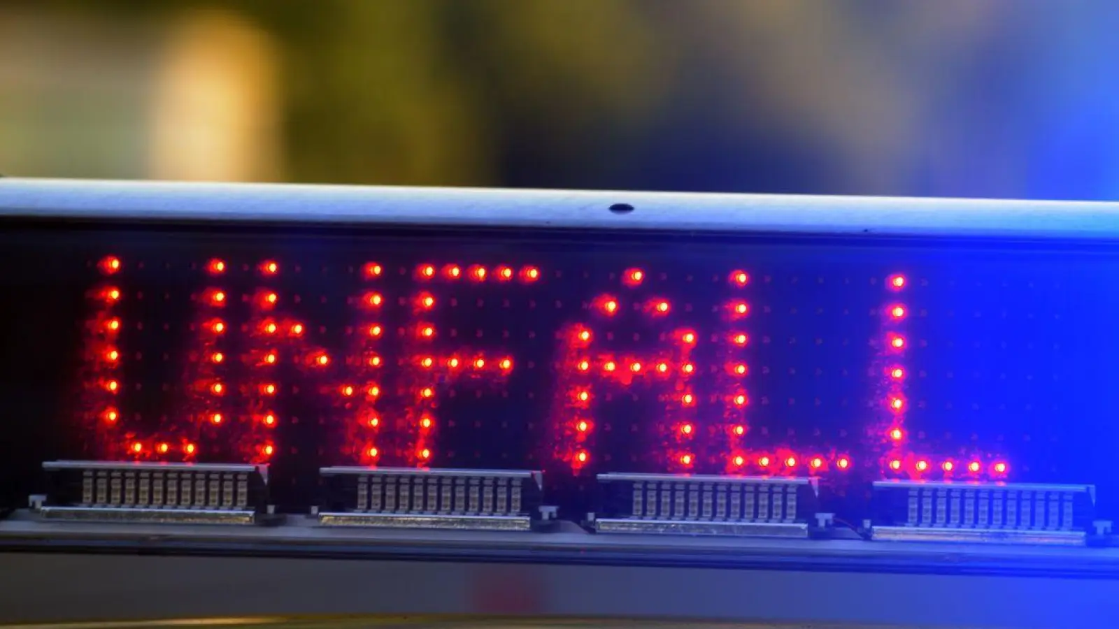 Laut Polizei entstand ein rund 18 Kilometer langer Stau. (Symbolbild) (Foto: Stefan Puchner/dpa)