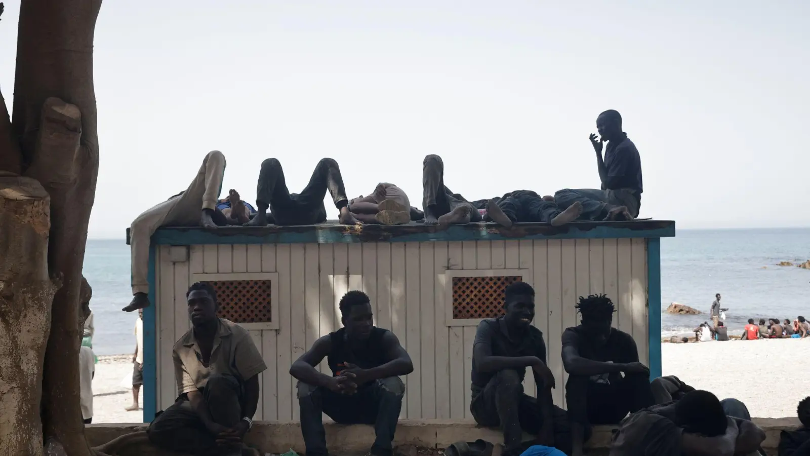 Etwa 50.000 Migranten schafften es in die spanische Exklave Ceuta, andere überlebten den Weg nicht.  (Foto: Jesús Torres/EUROPA PRESS/dpa)