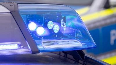 Die Polizei ermittelt laut eigenen Angaben unter anderem wegen sexueller Belästigung. (Symbolbild) (Foto: Daniel Karmann/dpa)