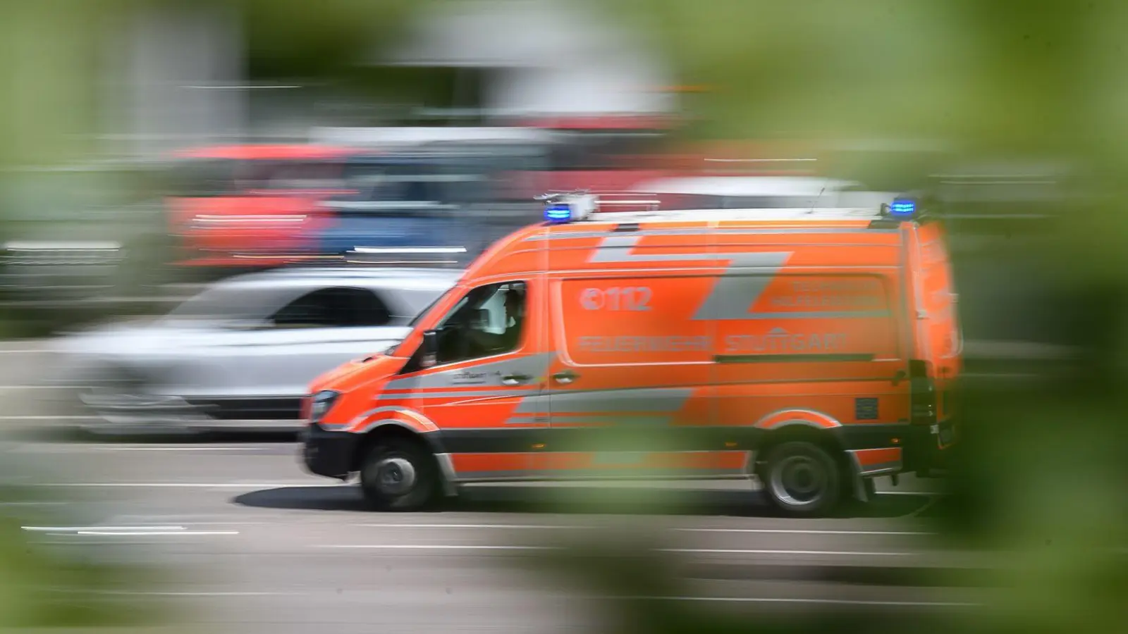 Der Biker kam in ein Krankenhaus und erlag dort seinen Verletzungen. (Symbolbild) (Foto: Sebastian Gollnow/dpa)