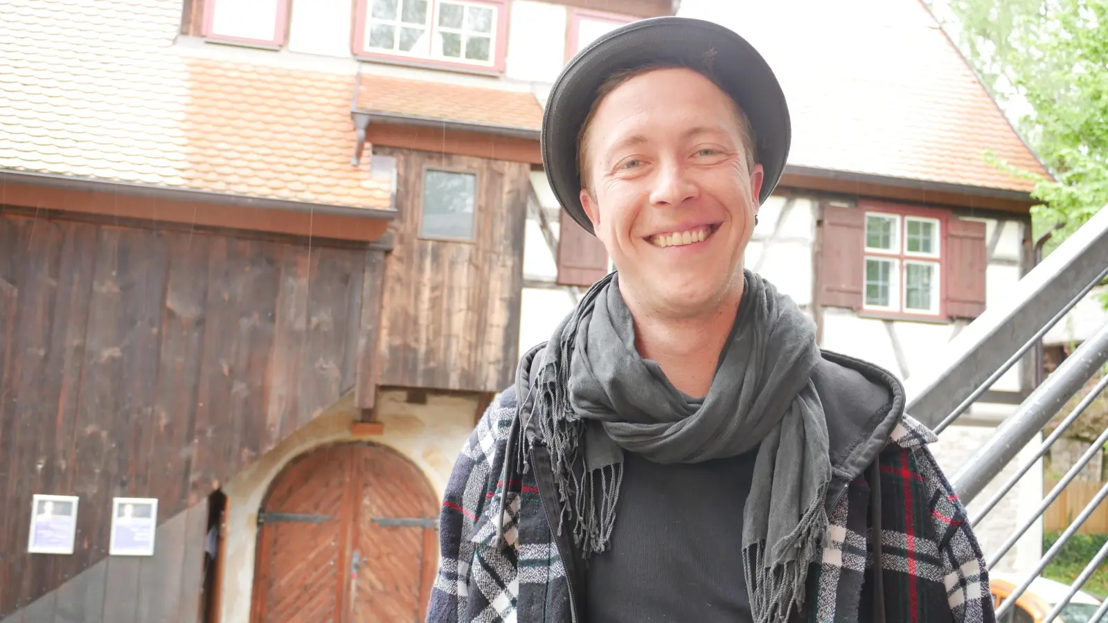 Der 34-jährige Marcel Kaiser hat in Osnabrück Musical und Gesangspädagogik studiert. Am Landestheater Dinkelsbühl ist er ab kommender Woche in zwei Stücken zu sehen. (Foto: Lisa-Maria Liebing)