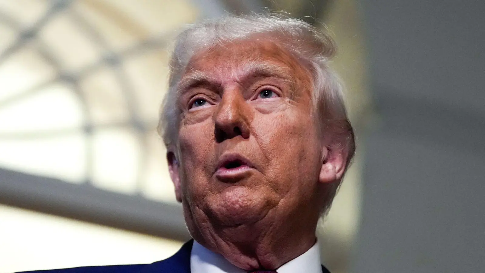 Donald Trump will die Wirtschaft mit teuren Steuersenkungen ankurbeln. (Archivbild) (Foto: Julia Demaree Nikhinson/AP/dpa)