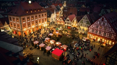 Der Weihnachtsmarkt in Neustadt/Aisch zählt zu den größten im Landkreis. (Archivbild: Christian Motzek)