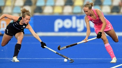 Kein Durchkommen für LIsa Nolte. (Foto: Federico Gambarini/dpa)