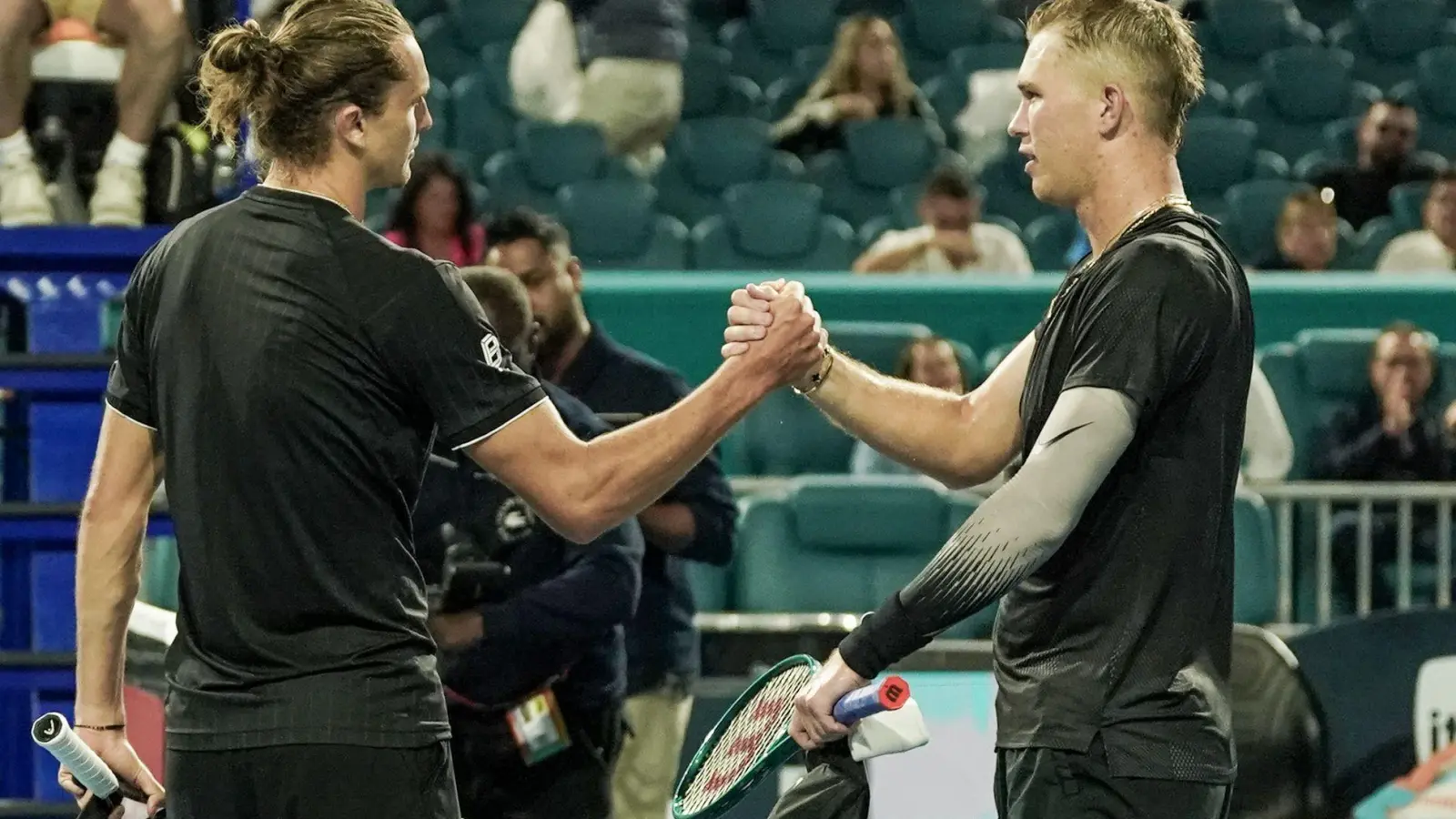 Alexander Zverev hatte bei seinem Auftaktsieg in Miami keine Probleme mit Gegner Martin Damm. (Foto: Debby Wong/ZUMA Press Wire/dpa)