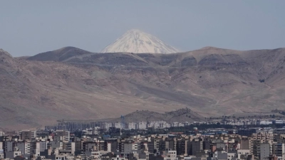 In der iranischen Hauptstadt Teheran startet der Handel an der Börse wieder. (Symbolbild) (Foto: Vahid Salemi/AP/dpa)