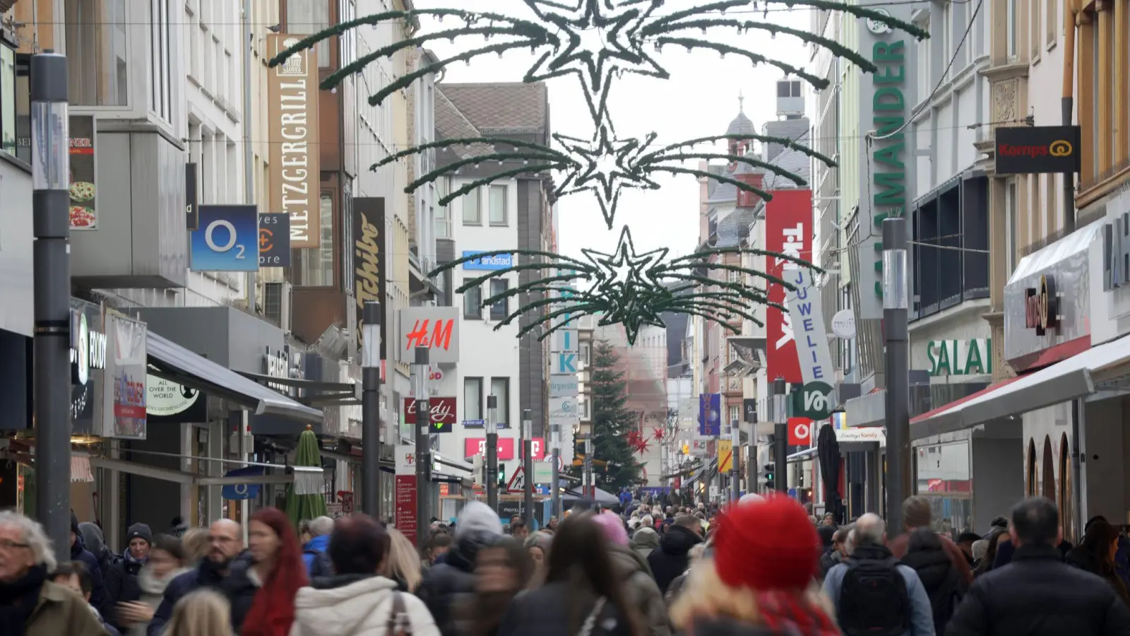 Das Weihnachtsgeschäft ist für den Einzelhandel eine besonders wichtige Zeit. (Symbolbild) (Foto: Thomas Frey/dpa)