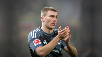 Eintracht-Profi Rasmus Kristensen hatte „nicht nur eine Fußballdepression“. (Archivbild)  (Foto: Soeren Stache/dpa)