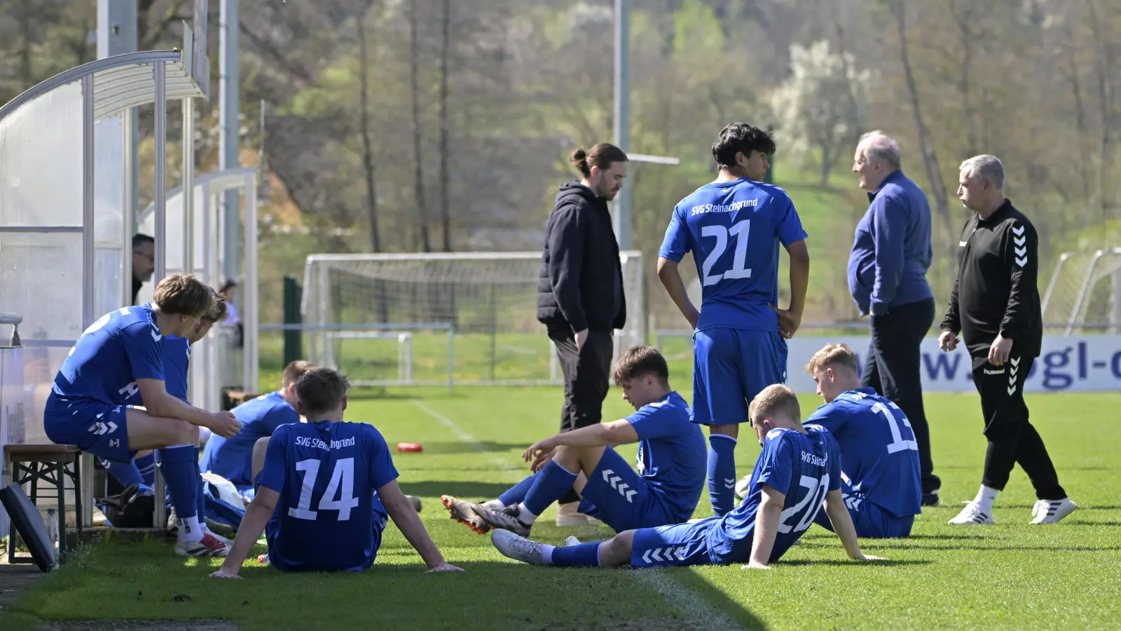 Nach wie vor betretene Gesichter bei Steinachgrund (hier bei einem anderen Spiel). (Foto: Martin Rügner)
