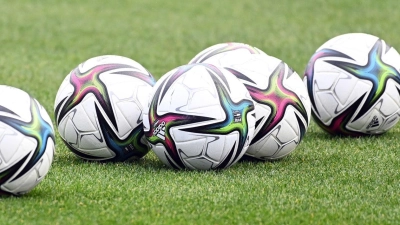 Der SV Weinberg will am Sonntag in Frankfurt gewinnen. (Symbolbild: Swen Pförtner/dpa)