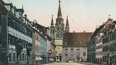 Diese kolorierte Postkarte zeigt, wie die bunten Häuser vor 100 Jahren ausgesehen haben könnten. Vermutlich waren die Farben aber viel intensiver, da es Beschwerden gab. (Repro: FLZ-Technik/Privatarchiv Familie Scheiderer)