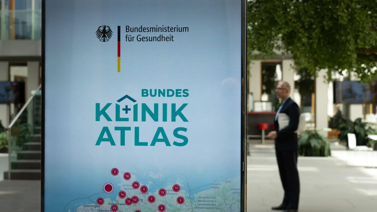 Das Vergleichsportal stand von Anfang an in der Kritik. (Archivbild)  (Foto: Soeren Stache/dpa)