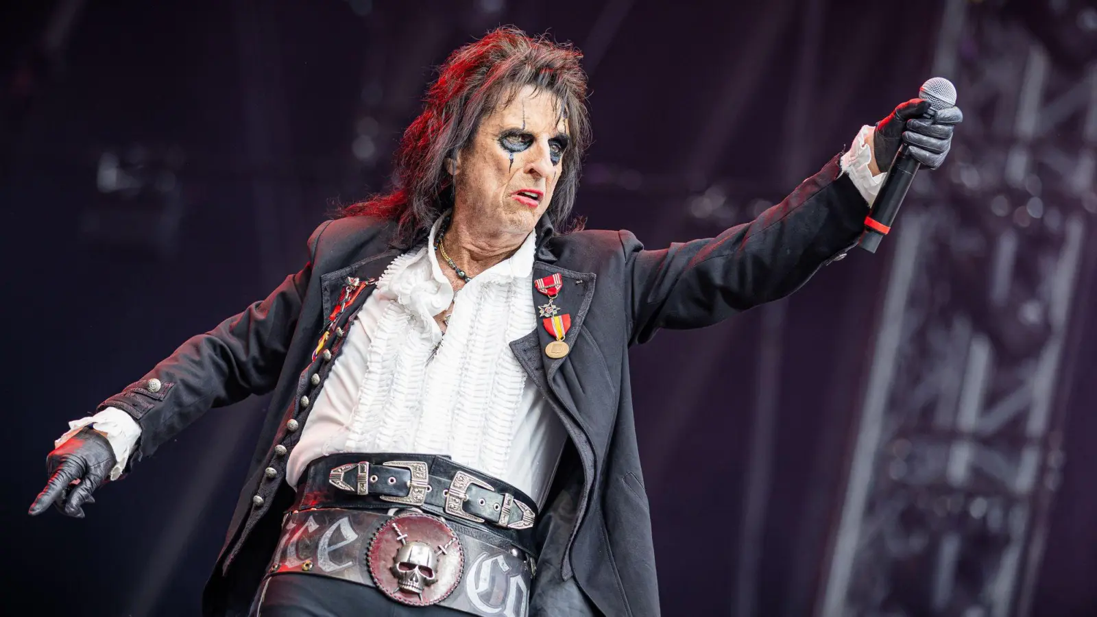 Rocker Alice Cooper ist schockiert über den Tod von Ozzy Osbourne. (Archivbild) (Foto: Moritz Frankenberg/dpa)