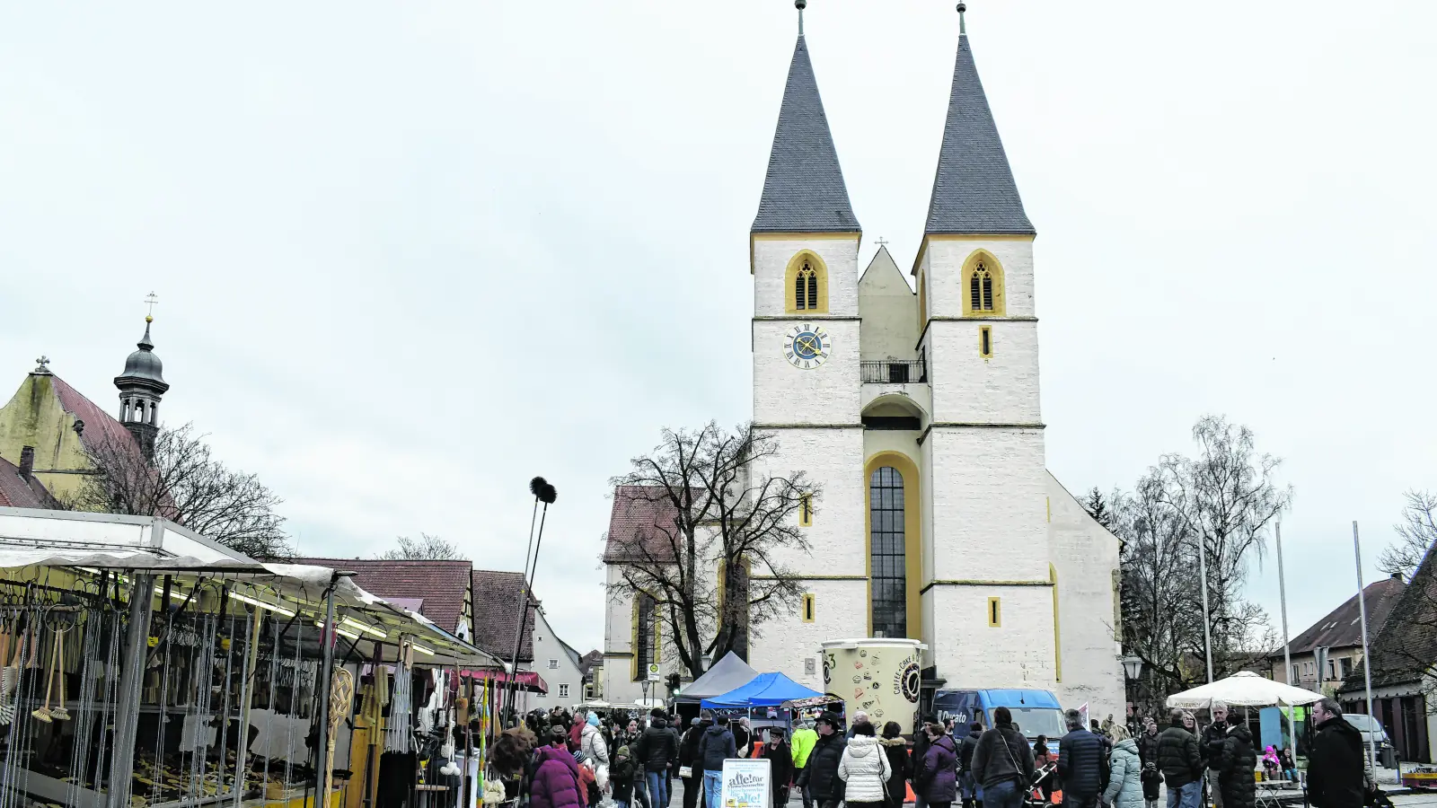 Zahlreiche Besucher werden auf dem Frühjahrsmarkt mit einem breiten Angebot erwartet. (Foto: Christina Özbek)