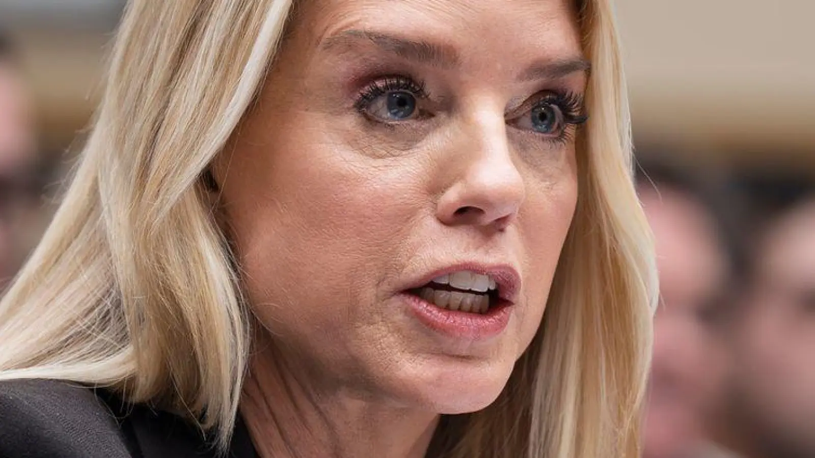 Bondi soll laut Medienberichten entlassen worden sein (Archivbild).  (Foto: J. Scott Applewhite/AP/dpa)