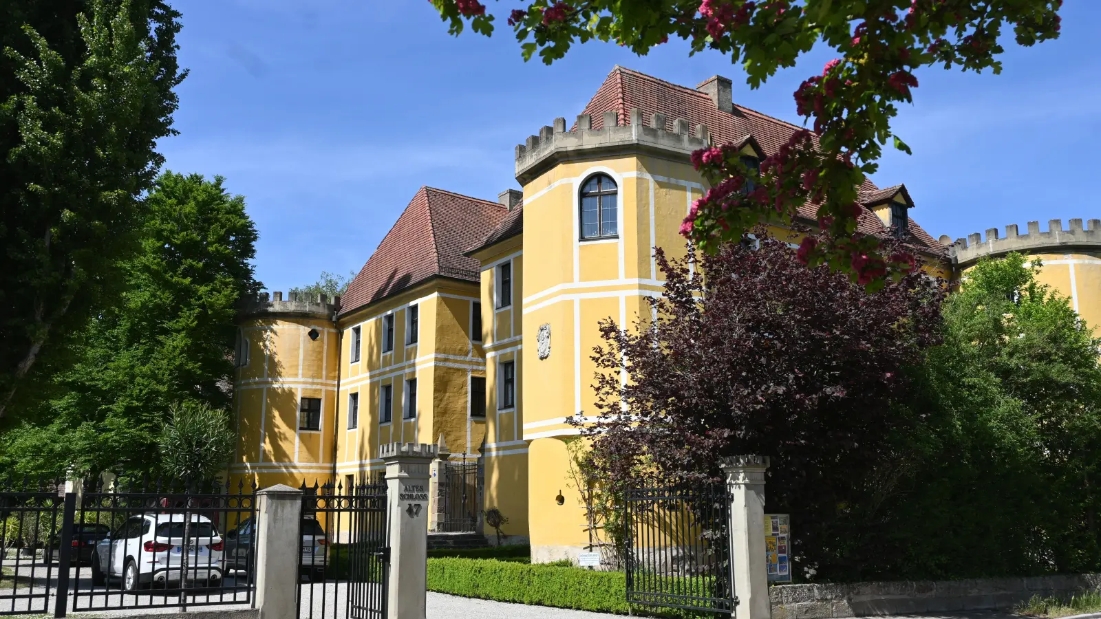 Das vom Ehepaar Kube umfassend sanierte Schloss ist heute ein echter Hingucker in Sugenheim. (Foto: Judith Marschall)