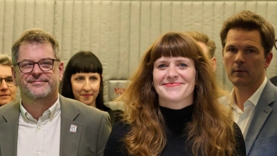 Bei den Gesprächen zur Regierungsbildung zwischen Linke, Grünen und SPD gibt es Fortschritte.  (Foto: Annette Riedl/dpa)
