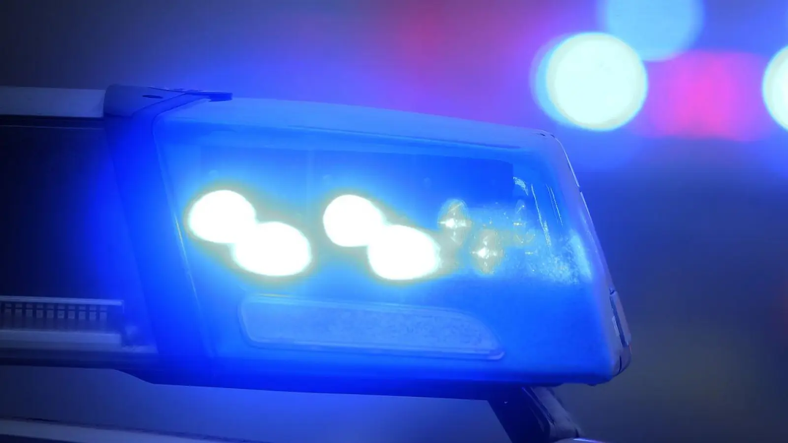 Die Polizei nahm den 14-Jährigen mit zur Dienststelle. (Symbolbild) (Foto: Karl-Josef Hildenbrand/dpa)