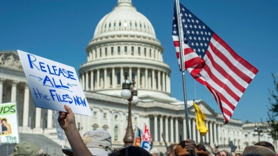 Ein Gesetzentwurf zur Veröffentlichung der Akten hat nun beide Kammern des US-Kongresses passiert. (Archivbild) (Foto: Kevin Wolf/AP/dpa)