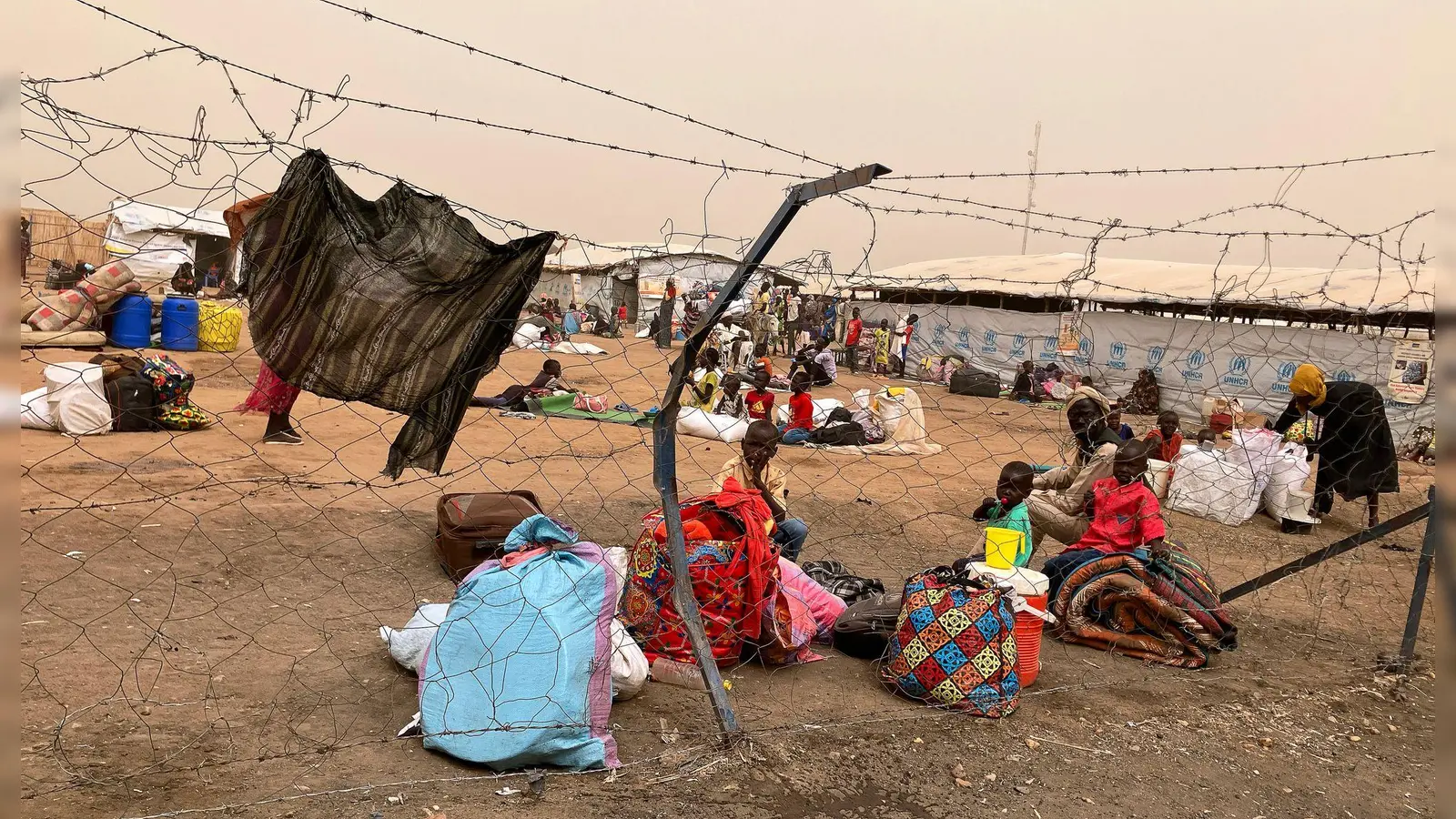 Im Sudan herrscht seit April 2023 ein blutiger Machtkampf zwischen De-facto-Machthaber Abdel-Fattah al-Burhan und seinem einstigen Stellvertreter Mohamed Hamdan Daglo, der die RSF kommandiert. (Archivbild) (Foto: Eva-Maria Krafczyk/dpa)