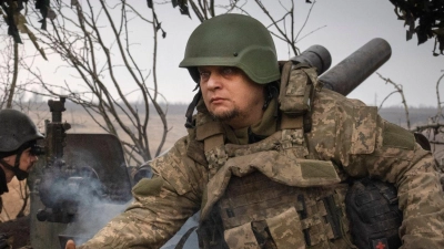 Die USA sind der wichtigste Waffenlieferant für Kiew - daher ist von besonderer Bedeutung, mit welchem Kurs die Amerikaner vorangehen. (Foto: Efrem Lukatsky/AP/dpa)