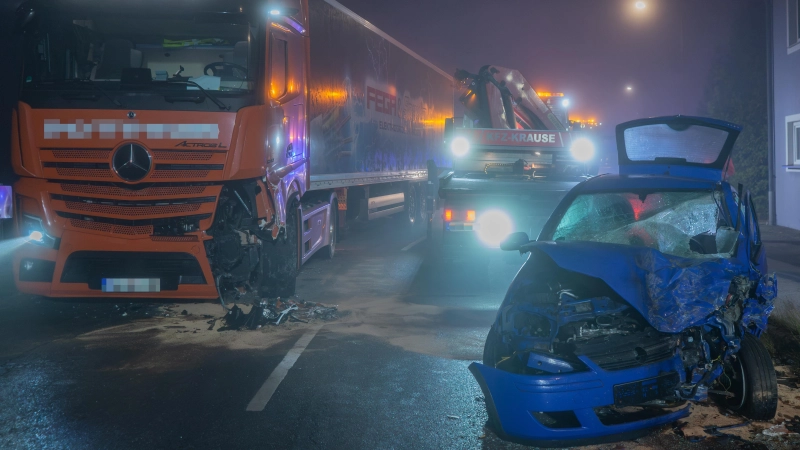 Zu einem Verkehrsunfall ist es am Freitagmorgen bei Katterbach gekommen. (Foto: NEWS5 / Kevin Weddig)