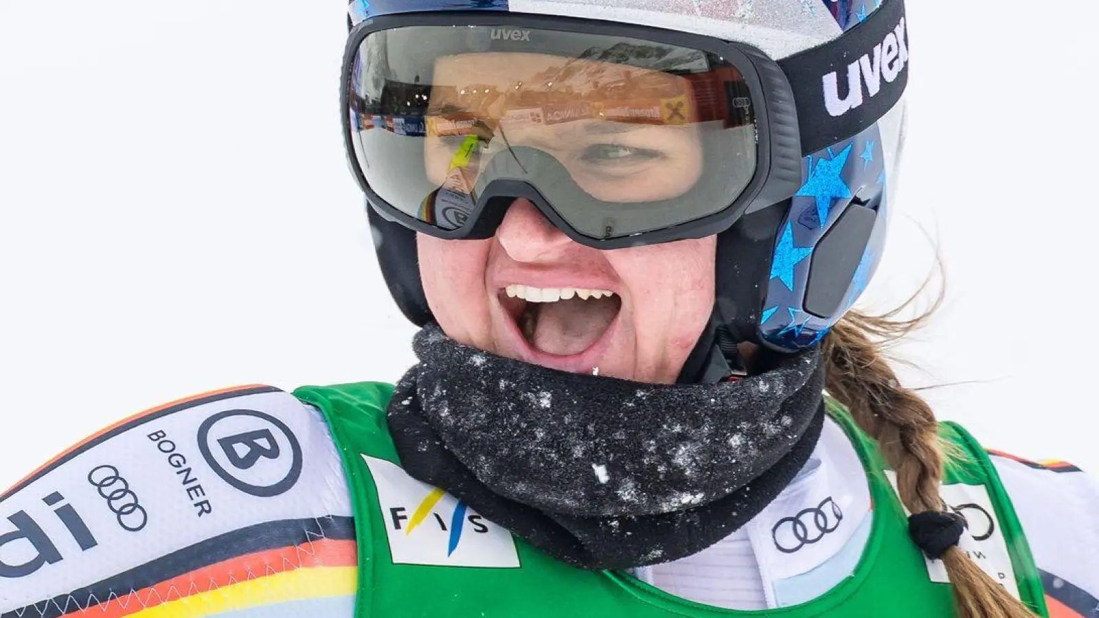 Gilt als Anwärterin auf den Gesamtweltcup: Emma Aicher. (Foto: Expa/ Johann Groder/APA/dpa)
