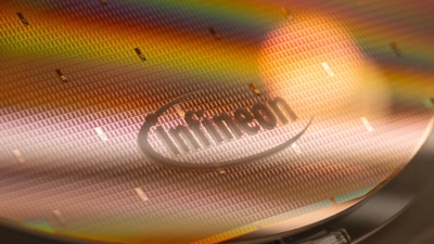 Ein Infineon-Wafer - diese zu zerteilen und weiterzuverarbeiten ist Aufgabe von Backend-Fabriken wie der in Thailand. (Archivbild) (Foto: Peter Kneffel/dpa)