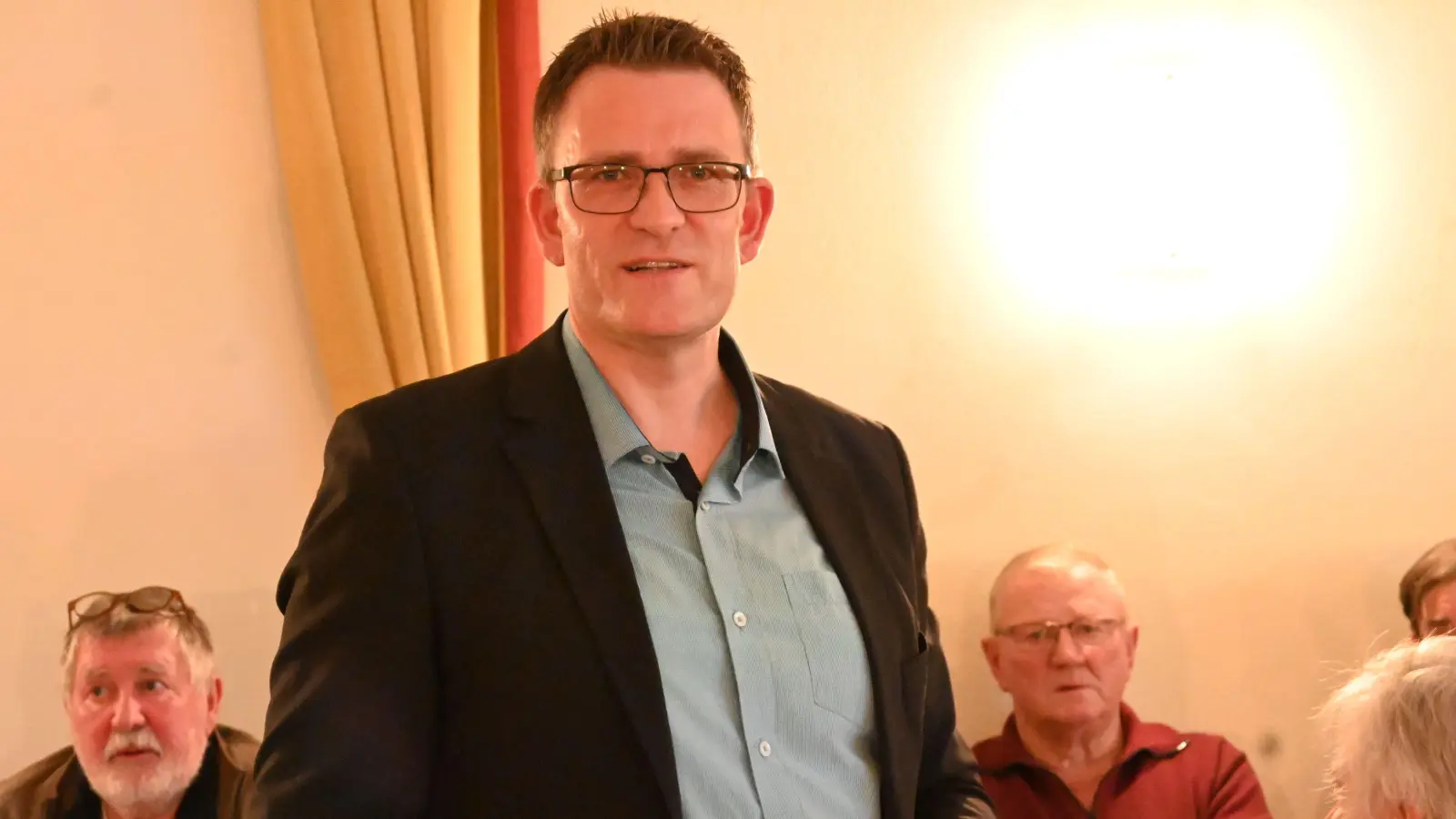 Günther Schell durfte sich bei der Nominierungsversammlung der FWOE in Ingolstadt eines großen Rückhalts für seine Bürgermeisterkandidatur erfreuen. (Foto: Judith Marschall)