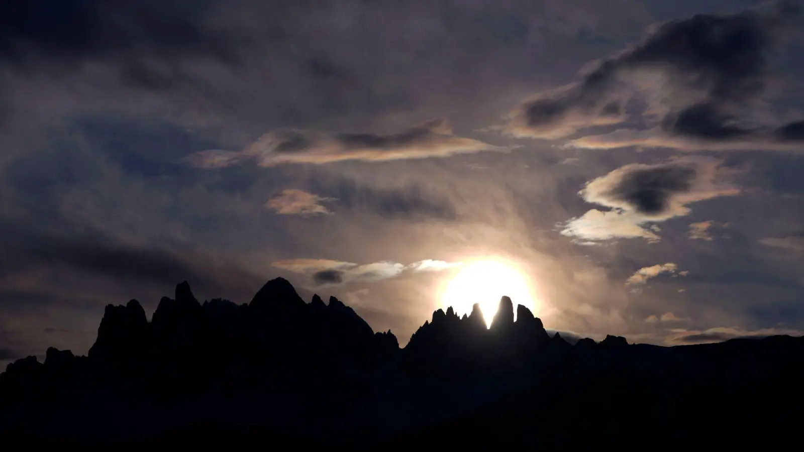 In den italienischen Alpen hat es in diesem Sommer viele Unfälle gegeben. (Archivbild) (Foto: Matthias Schrader/AP/dpa)