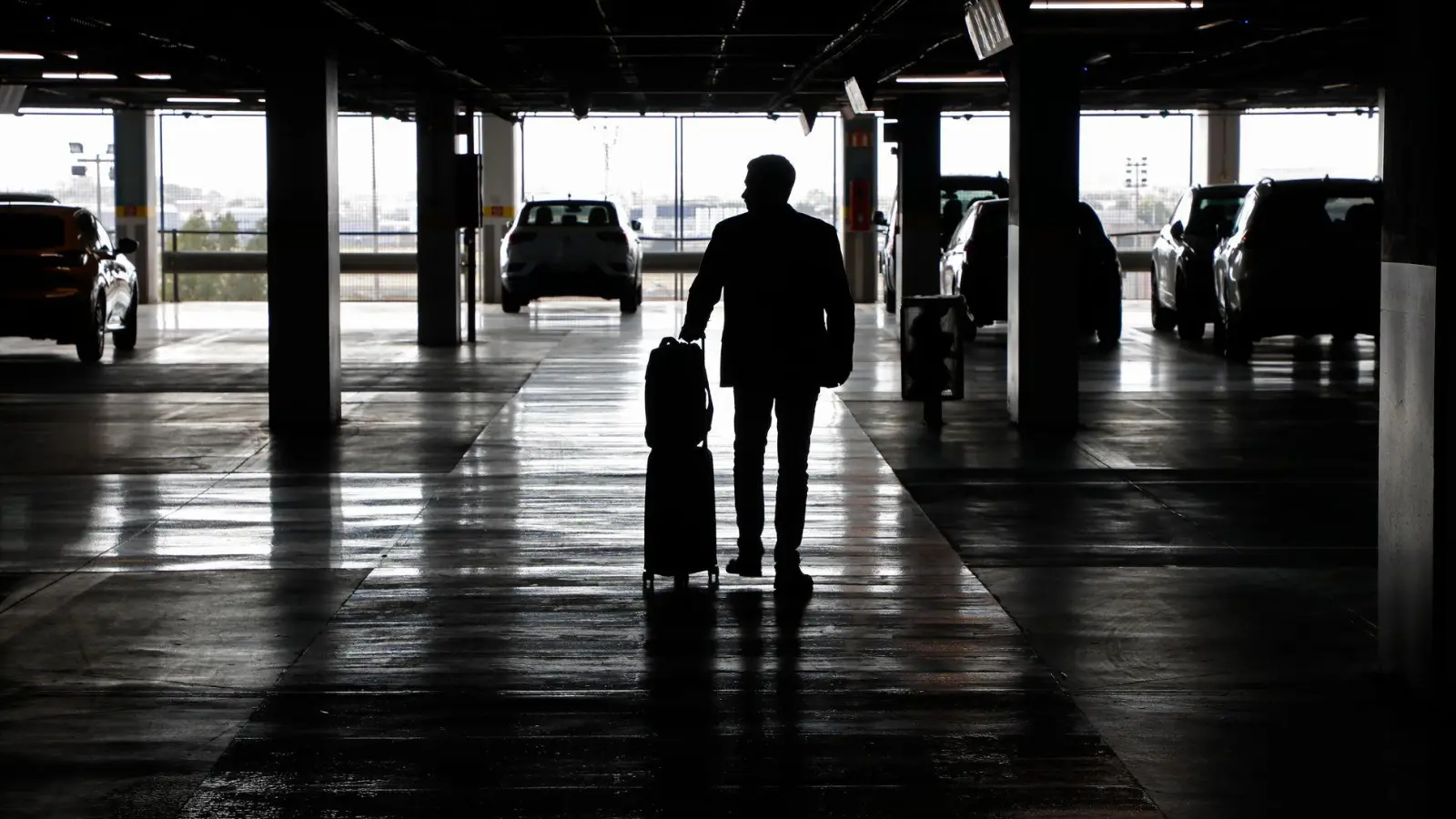 Wer seinen Mietwagen nicht rechtzeitig abholt, riskiert, dass die Reservierung als „No-Show” verbucht wird und das Fahrzeug nicht mehr verfügbar ist. (Foto: Clara Margais/dpa)