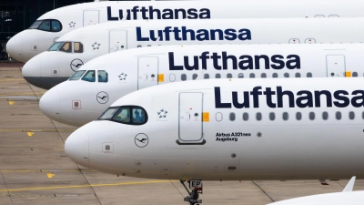 Piloten-Streik am Donnerstag und Freitag: Bei Annullierungen und Verspätungen aufgrund von Streiks haben Flugreisende Rechte. (Foto: Lando Hass/dpa/dpa-tmn)