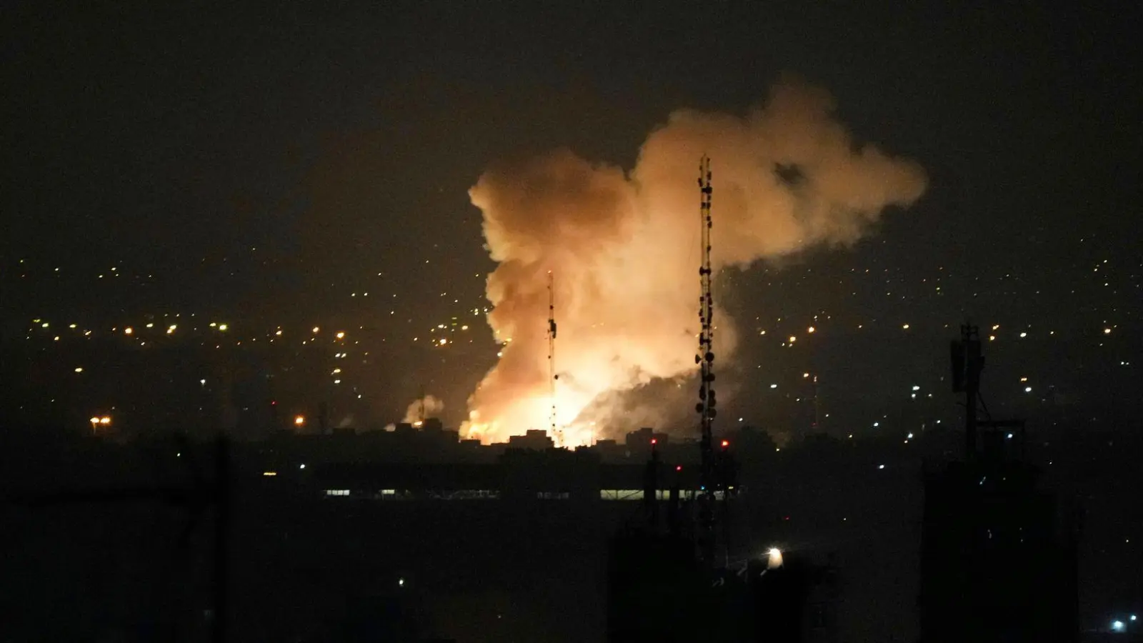 Israel hat den Iran angegriffen. (Foto: Vahid Salemi/AP/dpa)