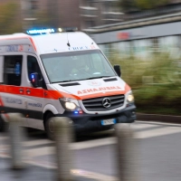Ob Unfall, akute Beschwerden oder Verschlechterung einer chronischen Erkrankung: Auch auf Reisen ist man unter Umständen auf schnelle ärztliche Hilfe angewiesen. (Foto: Jan Woitas/dpa)