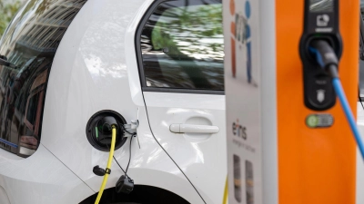 Derzeit sind in Deutschland gut eine Million reine Elektro-Autos zugelassen. (Foto: Hendrik Schmidt/dpa)