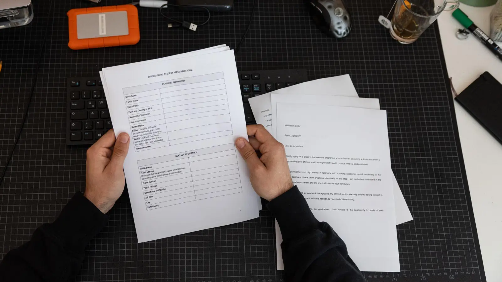 Agenturen helfen bei der Studienbewerbung im Ausland. (Symbolbild) (Foto: Hannes P. Albert/dpa)